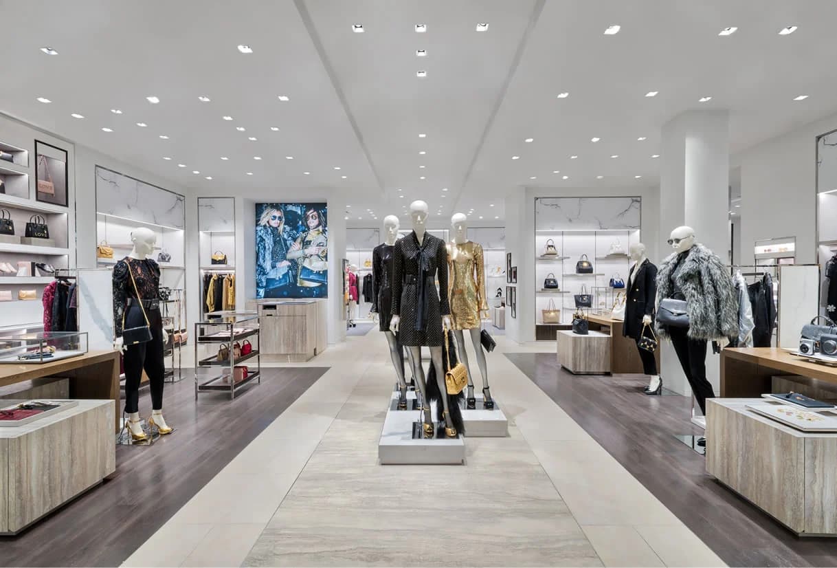 SENSE 20 recessed luminaire installed in a modern residential ceiling plane